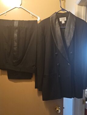 Classic Black Double-Breasted Womens Blazer and Pants Set
